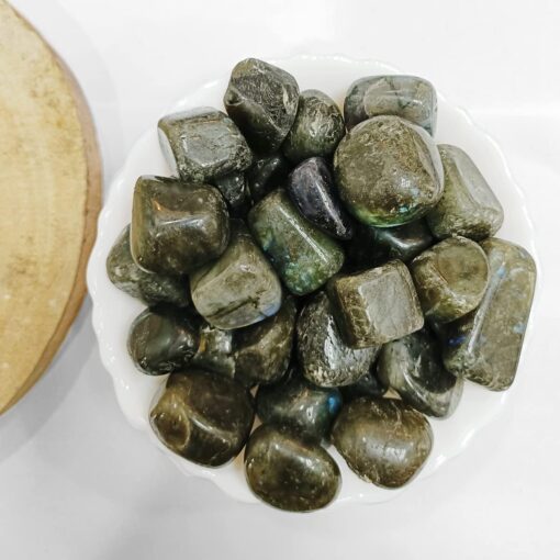 Labradorite Tumbled Stones Kit for Reiki Healing and Energy Balance - Chakra Alignment and Feng Shui Home Decor - 100 Grams - Image 3